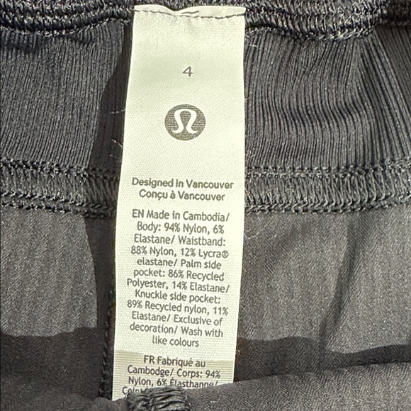 Lululemon Dance Studio Short Size 4 Black High Rise 3.5” EUC - Picture 8 of 12
